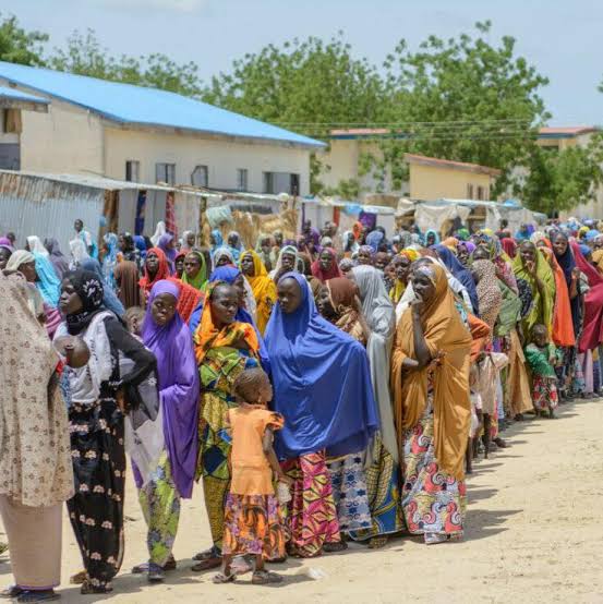Ɗan majalisa ya rabawa iyayen marayu 500 jarin N37m a Kaduna Ɗan majalisa ya rabawa iyayen marayu 500 jarin N37m a Kaduna