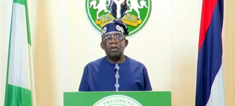 Mun shigo da kayan aikin noma na biliyoyin naira don yakar yunwa — Tinubu Mun shigo da kayan aikin noma na biliyoyin naira don yakar yunwa — Tinubu