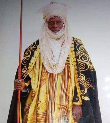 Hakimin Bichi, Idris Bayero ya rasu