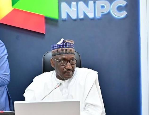 Dangote zai iya sayar da man sa ga kowa ba mu kadai ba — NNPCL