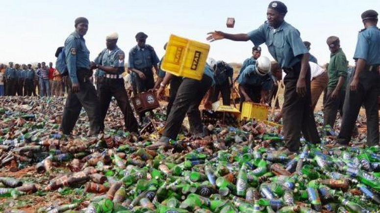 FILE PHOTO: Hisbah destroys alcohol