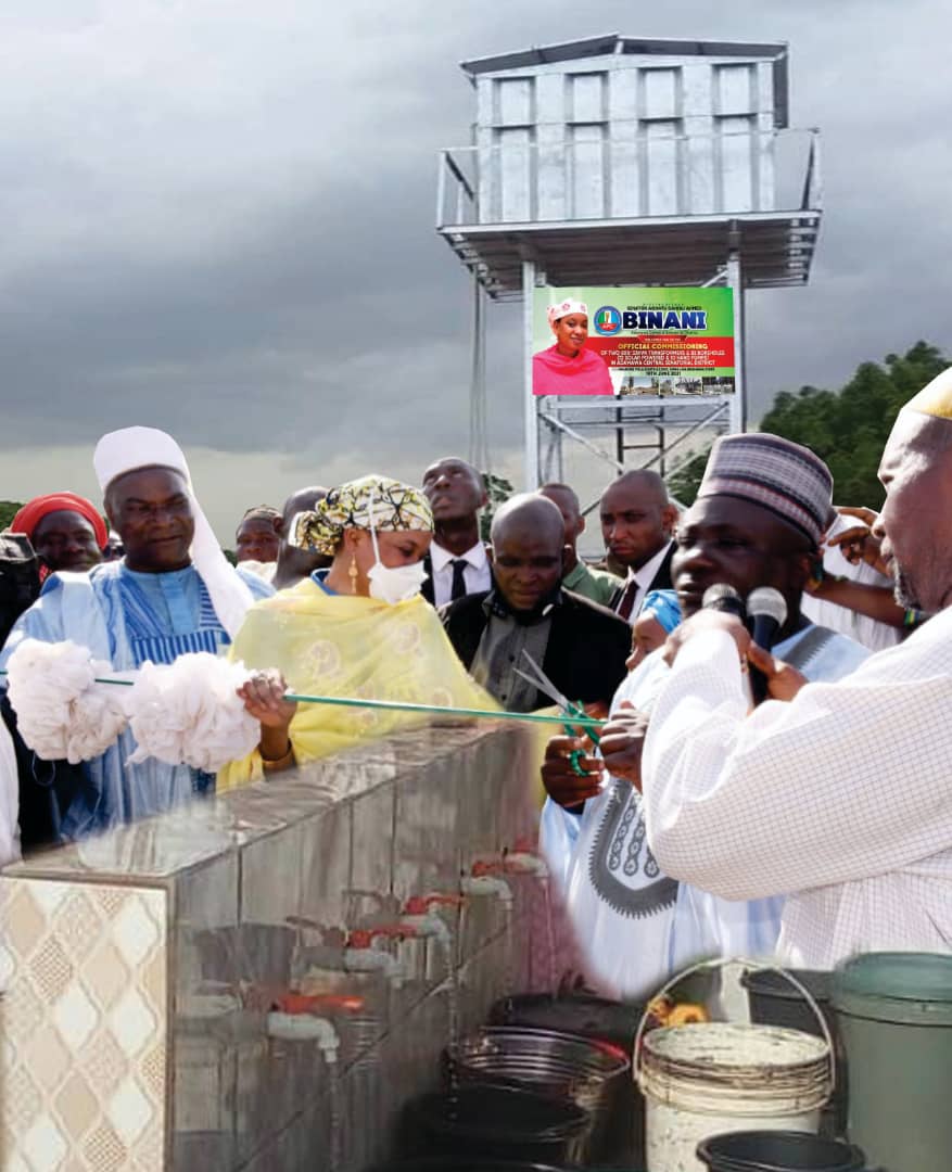 From L-R: The District Head of Song, Alh, Ahmadu Saidu; Sen. Aishatu Dahiru Ahmed(Binani) representing Adamawa Central Senatorial District; the Acting Chairman of the All Progressives Congress (APC) in Adamawa State Alh. Ibrahim Bilal and Yola North APC stakeholder, Alh. Bappa Dan Kishiya during the commissioning of a borehole in Song in Adamawa State