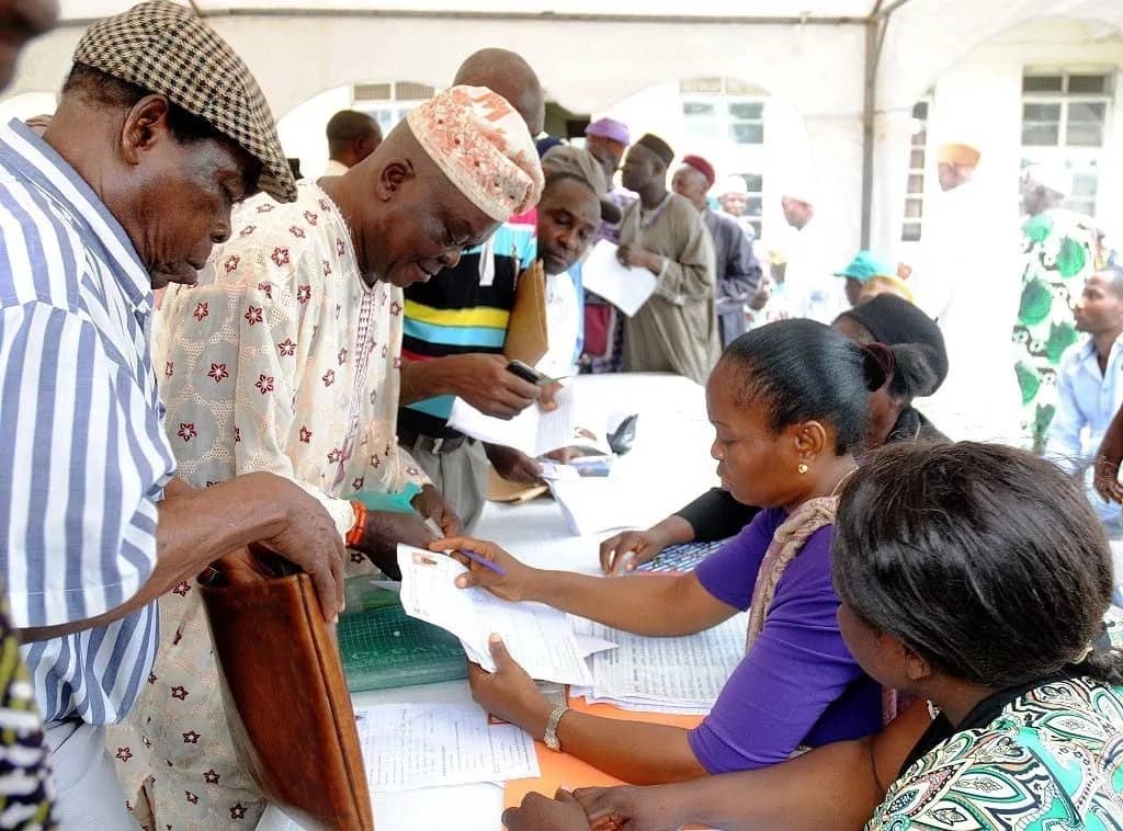 Nigerian retirees queuing up for pension verification. Photo credit: legit.ng