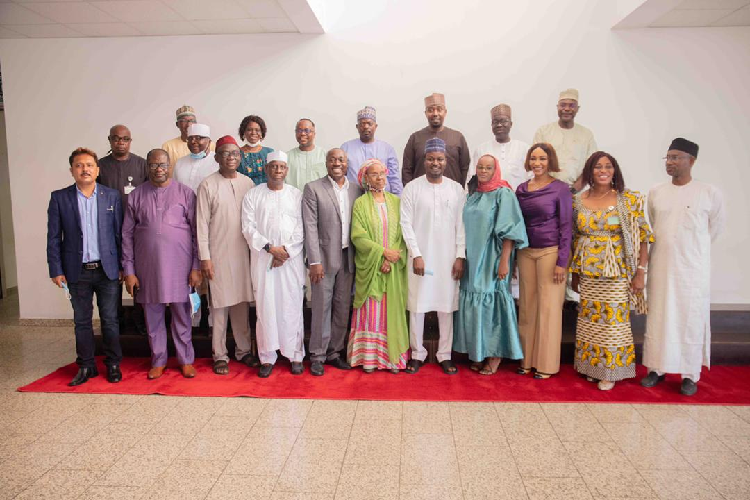 Chairman, Cosgrove Investment Limited, Umar Abdullahi (5th From Left), and the Ag Executive Secretary, Federal Capital Development Authority (FCDA), Hajiya Zaliha’u Ahmed and other management staff of Cosgrove and FCDA, shortly after Cosgrove handed-over the newly renovated 188-seater conference hall to the Authority, at the FCDA Headquarters, recently, in Abuja. PHOTOCREDIT: Cosgrove Media.