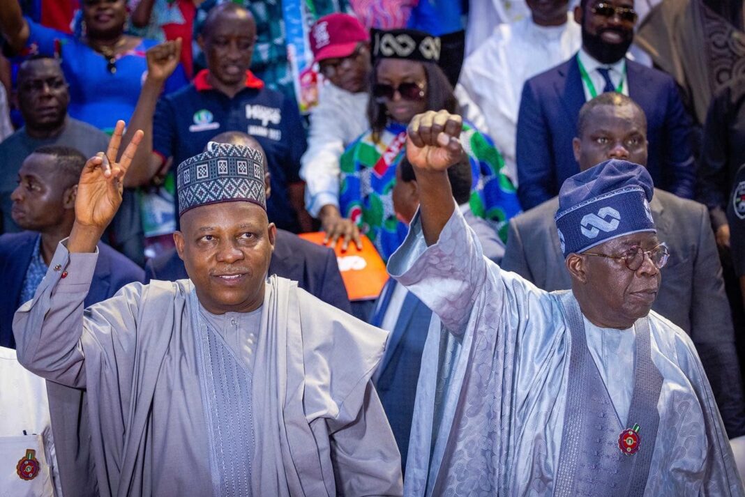 President-elect Bola Tinubu (right) and Vice President-elect Kashim Shettima