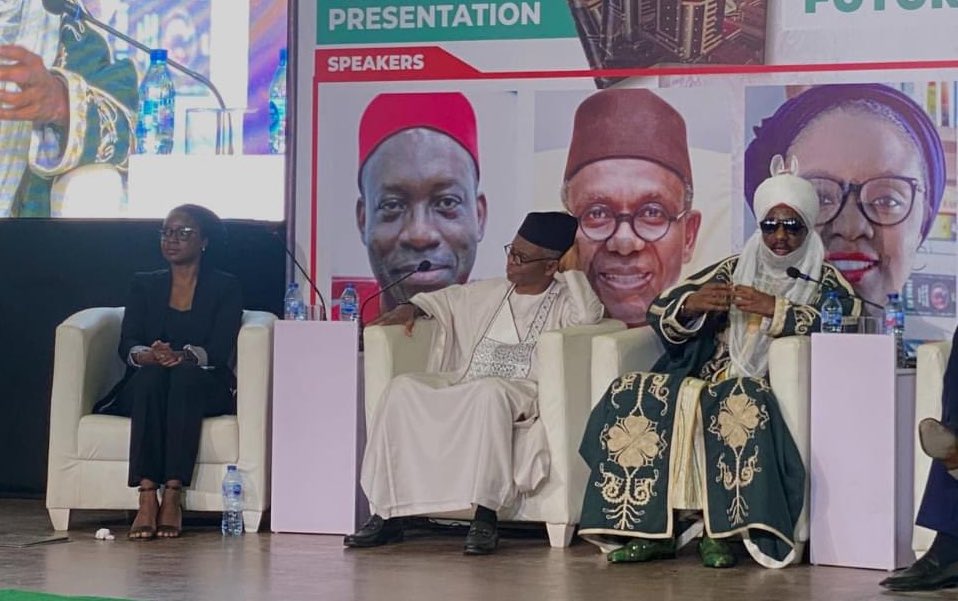   Gwamnan jihar Kaduna Nasir El Rufai da takwaransa na Anambra Charles Soludo sun bukaci gwamnatin tarayya da ta kawo karshen tsarin tallafin man fetur da ya yi illa ga tattalin arzikin Najeriya Gwamnonin sun yi wannan kiran ne a ranar Talata a Abuja yayin wani taron tattaunawa a kan manufofin Yadda Najeriya za ta iya Gina Tattalin Arzikin Bayan Man Fetur Kamfanin Dillancin Labaran Najeriya ya bayar da rahoton cewa taron ya kasance tare da hadin gwiwar Agora Policy da wata kungiyar tunani ta Najeriya da kuma Carnegie Endowment for International Peace Har ila yau an gabatar da gabatar da wani littafi da aka buga kwanan nan mai suna Tattalin Arziki a Najeriya Siyasar Gina Tattalin Arziki Bayan Man Fetur wanda aka zaba a matsayin daya daga cikin Mafi kyawun Littattafai na 2022 na Financial Times Zainab Usman babbar jami a ce kuma daraktar shirin Afirka a kungiyar Carnegie Endowment for International Peace da ke Washington DC ce ta rubuta littafin Da yake jawabi Mista El Rufai ya jaddada bukatar kawo karshen tallafin da ake ba wa Premium Motor Spirit PMS da aka fi sani da man fetur da kuma yin aiki da hankali wajen magance matsalolin maimakon jinkiri Ya tuna cewa a shekarar 2021 Majalisar Tattalin Arziki ta Kasa NEC ta ba kwamitin da ya jagoranci aikin tsara tsarin yadda za a yi da albarkatun idan aka cire tallafin da ya hada da nawa za a tara Ya jera sassan shawarwarin nasa da suka hada da tsarin zuba jari a fannin tsaro kariyar zamantakewa ababen more rayuwa kan lafiya da ilimi da dai sauransu Mun yi aiki da masana da Bankin Duniya kuma mun fitar da rahoto kan abin da za a yi da albarkatun wanda za a bayyana wa yan Najeriya a sarari A shekarar 2021 kasafin kudin Gwamnatin Tarayya na kan tituna ya kai Naira biliyan 200 kuma a shekarar 2021 muna yin hasashen kashe Naira tiriliyan 1 2 wajen bayar da tallafi kuma mun ga hadarin da ke tattare da shi na kuma yi kira da a cire shi Muna da tsari kuma majalisar tattalin arziki ta amince da a janye shi saboda muna da kyakkyawan tsari kan inda kudaden ya kamata su shiga wanda ya hada da gwamnatin tarayya jihohi da kananan hukumomi don shiga tsakani Har yanzu ana ci gaba da aiki kuma a halin yanzu muna duban Naira tiriliyan 6 wajen bayar da tallafin amma ku je ku duba kasafin kudin kasa kan samar da ababen more rayuwa a fannin lafiya da ilimi hakan bai kai ga hakan ba kuma ba ta da ma ana don haka akwai bukatar mu kawo karshen tallafin ya ba da shawara Mista Soludo a nasa bangaren ya kuma yi kira da a samar da shugabanci na kawo sauyi da ajanda ya kara da cewa sabon shirin ya samu damar sake farawa Dole ne a fara ta hanyar tattara ungiyar da kuma yin aiki nan da nan tare da gyare gyaren hukumomi da tsarin gasa in ji shi A cewarsa zai zama wajibi idan muka fara gudanar da karatun na yau da kullun tare da yin amfani da darussa daga wadancan nazarce nazarcen da suka yi aiki a baya ta hanyar yin su Gwamnan ya ce manufofi masu amfani don samun saurin ci gaba da dorewar ci gaban ci gaba da gyare gyaren hukumomi da canji su ne mabu in Shi ma da yake nasa jawabin tsohon Sarkin Kano Muhammadu Sanusi II wanda ya kasance babban bako ya jaddada bukatar shirya tunanin yan Najeriya kan munanan yanke shawara da suka durkusar da kasar da kuma rufe wannan rami Malam Sanusi ya ce domin a samu daidaito kamata ya yi gwamnati mai jiran gado ta sanya kwararrun jami ai a kan mukaman da suka dace Za a rantsar da gwamnati a ranar 29 ga Mayu kuma ina ganin sai mun fara bayyana abin da ake sa ran wannan gwamnatin Me mu a matsayinmu na yan Najeriya muka ware a matsayin wani ci gaba da ke nuna muna kan hanyar da ta dace Muna kuma bukatar gwamnati da ta fahimci zurfin rikice rikicen da muke ciki Dukkanmu muna da alhakin isar da tasirin manufofin da muke ba da shawarar Muna bukatar komawa cikin wannan yanayin inda yan siyasa ke mutunta yancin kai mutunci da cin gashin kansu na wadannan cibiyoyi da kuma inda dokar ta kafa su don gudanar da ayyuka in ji shi Da yake jawabi Aigboje Aig Imoukhuede wanda ya kafa gidauniyar Aig Imoukhuede kuma shugaban kamfanin Coronation Capital ya bayyana cewa tallafin man fetur bai dogara da tunani ba sai dai siyasa ce kawai A cewarsa tace danyen mai da samar da tace mai a Najeriya hakika zai rage farashin man fetur Ya kuma yi bayanin cewa yin la akari da kasafin kudi sake fasalin basussuka da kuma zuba jari mai yawa na masu zaman kansu ya kamata gwamnati mai zuwa ta yi la akari da shi don bunkasar tattalin arziki Mahalarta taron wadanda suka koka kan cire tallafin man fetur sun yi kira da a yi amfani da albarkatun yadda ya kamata bayan cire shi a wani sabon salo NAN Credit https dailynigerian com rufai soludo sanusi insist  