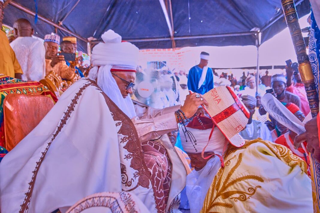 Etsu Nupe turbans Saidu Mohammed as 27th Etsu-Tasha