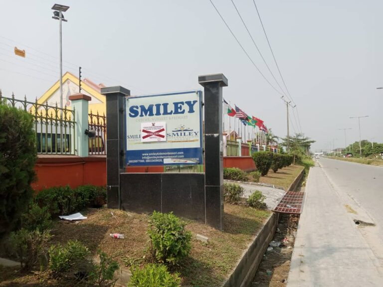 Smiley Kids Montessori School